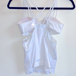Lululemon top
